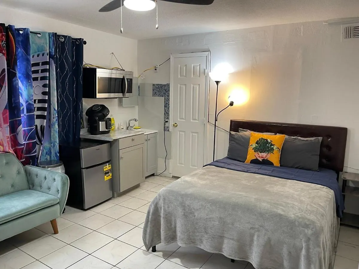 Value Inside Miami, Near Airport, Beach, Center & Metro Homestay Miami