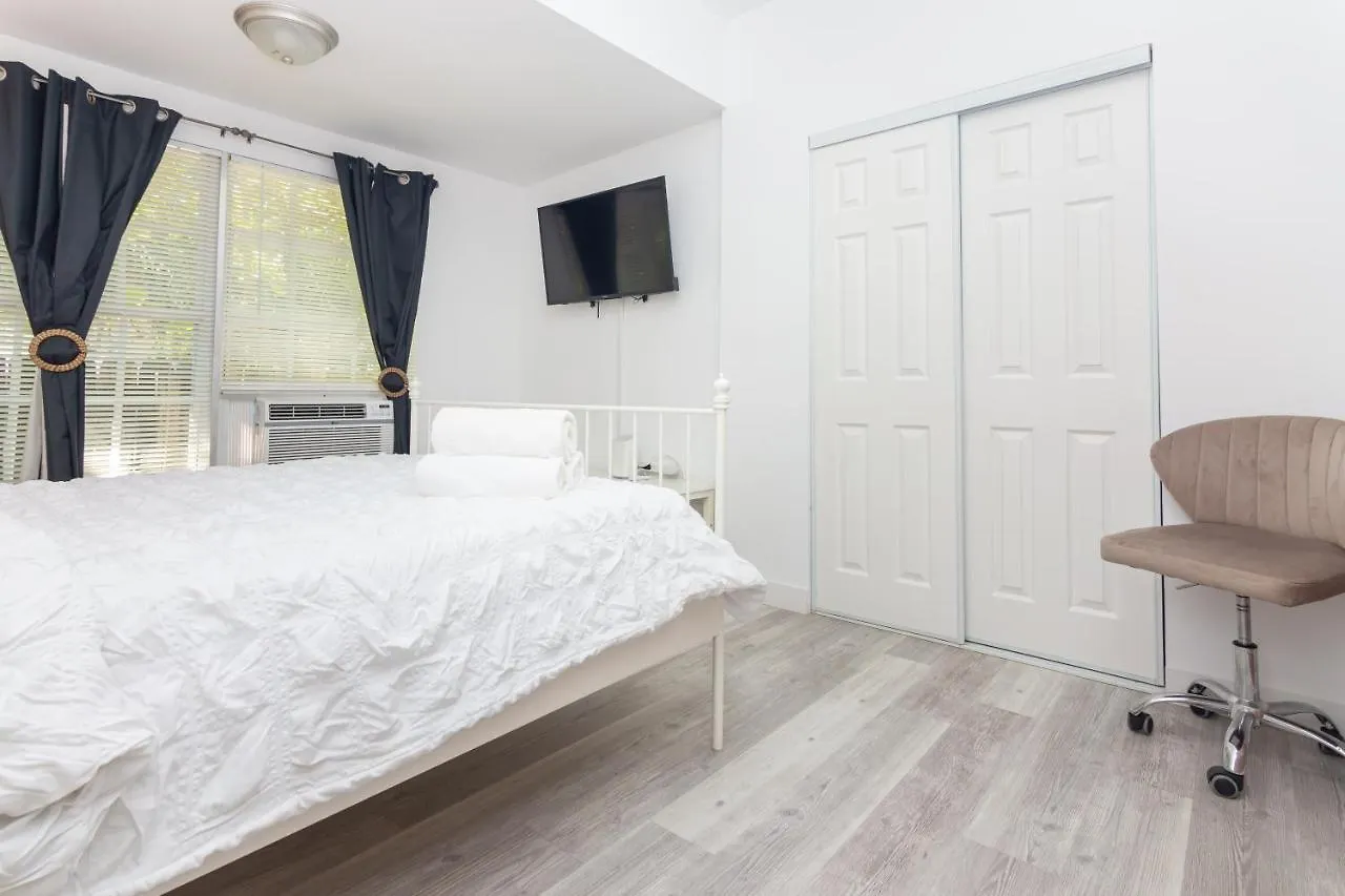 Apartman Midtown - Wynwood Area With Backyard - Art District Near To Miami