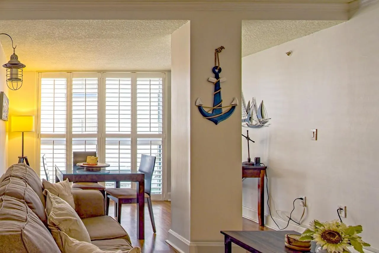 1bed 1bath Steps To Marina & Cocowalk In Grove * Miami