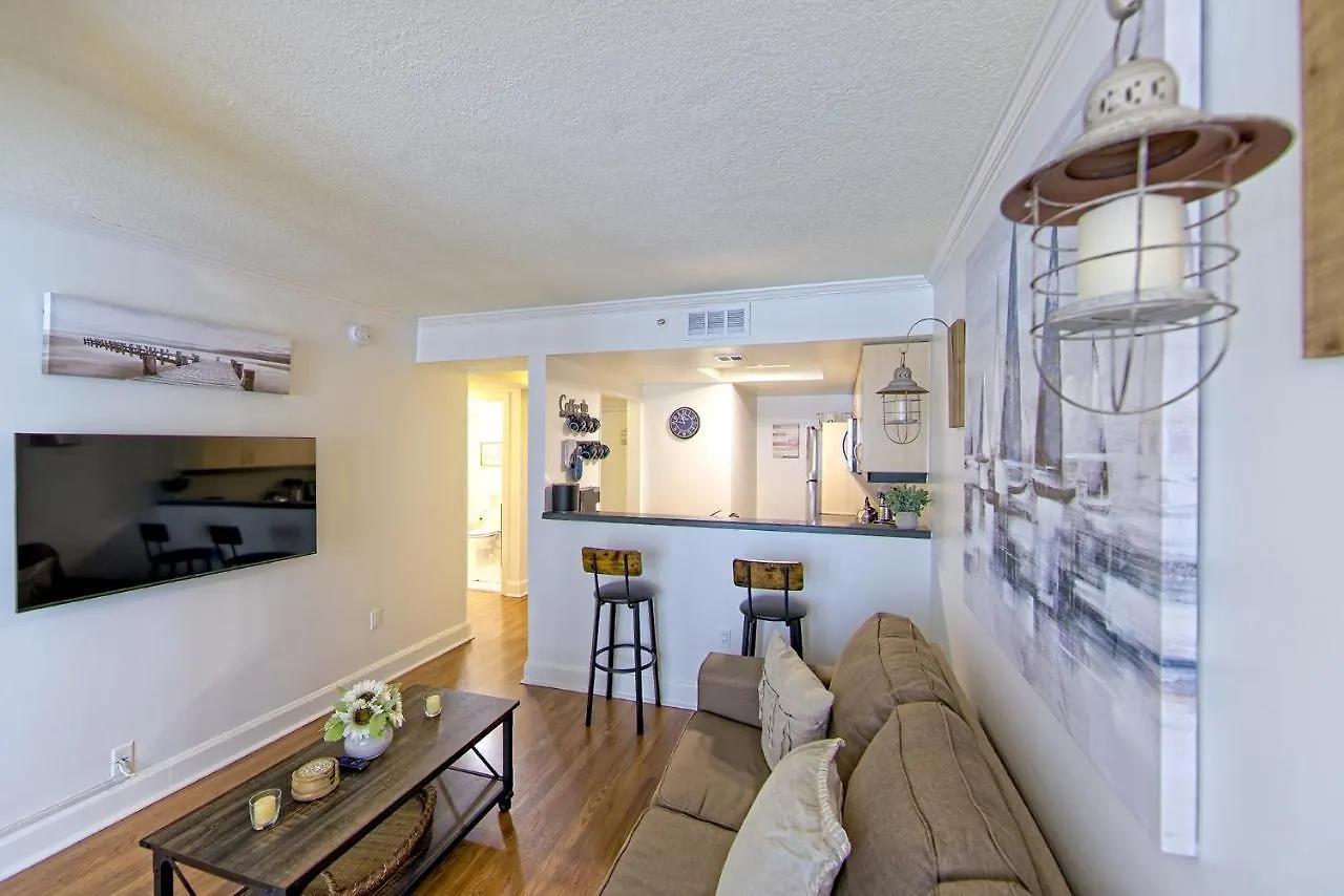 1bed 1bath Steps To Marina & Cocowalk In Grove * Miami