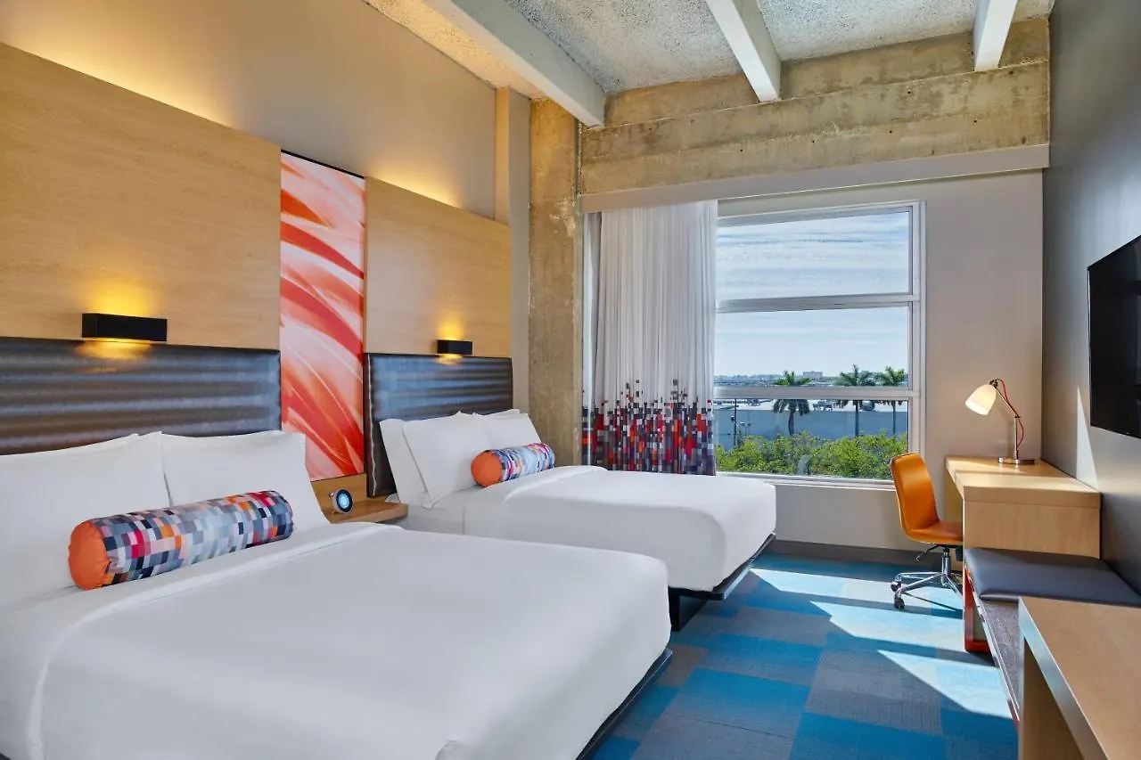 Aloft Miami Airport 3*