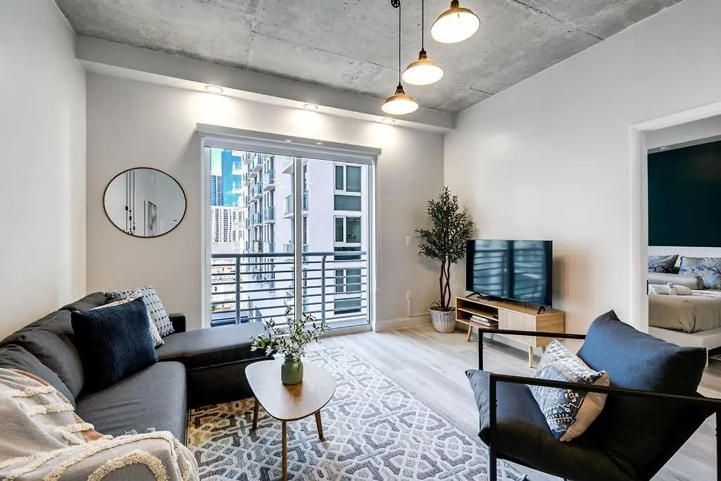 Apartment Contemporary Loft In Beautiful Down 4 People 1608