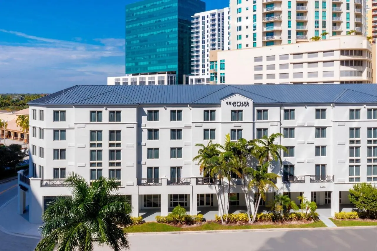 Hotel Courtyard Miami Dadeland 3*