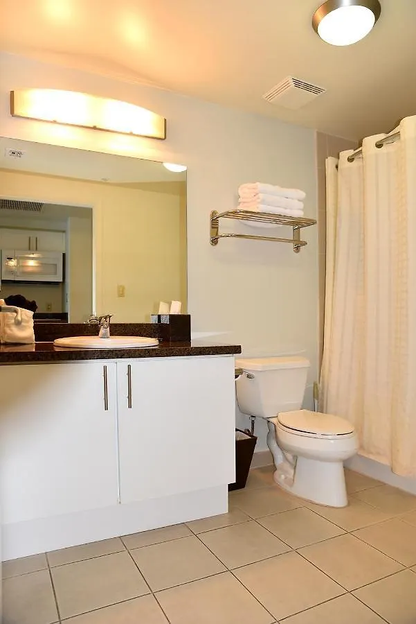 Glamorous Bay View In The Heart Of Grove Holiday home