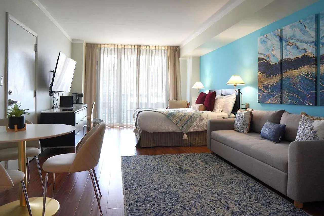 Holiday home Glamorous Bay View In The Heart Of Grove