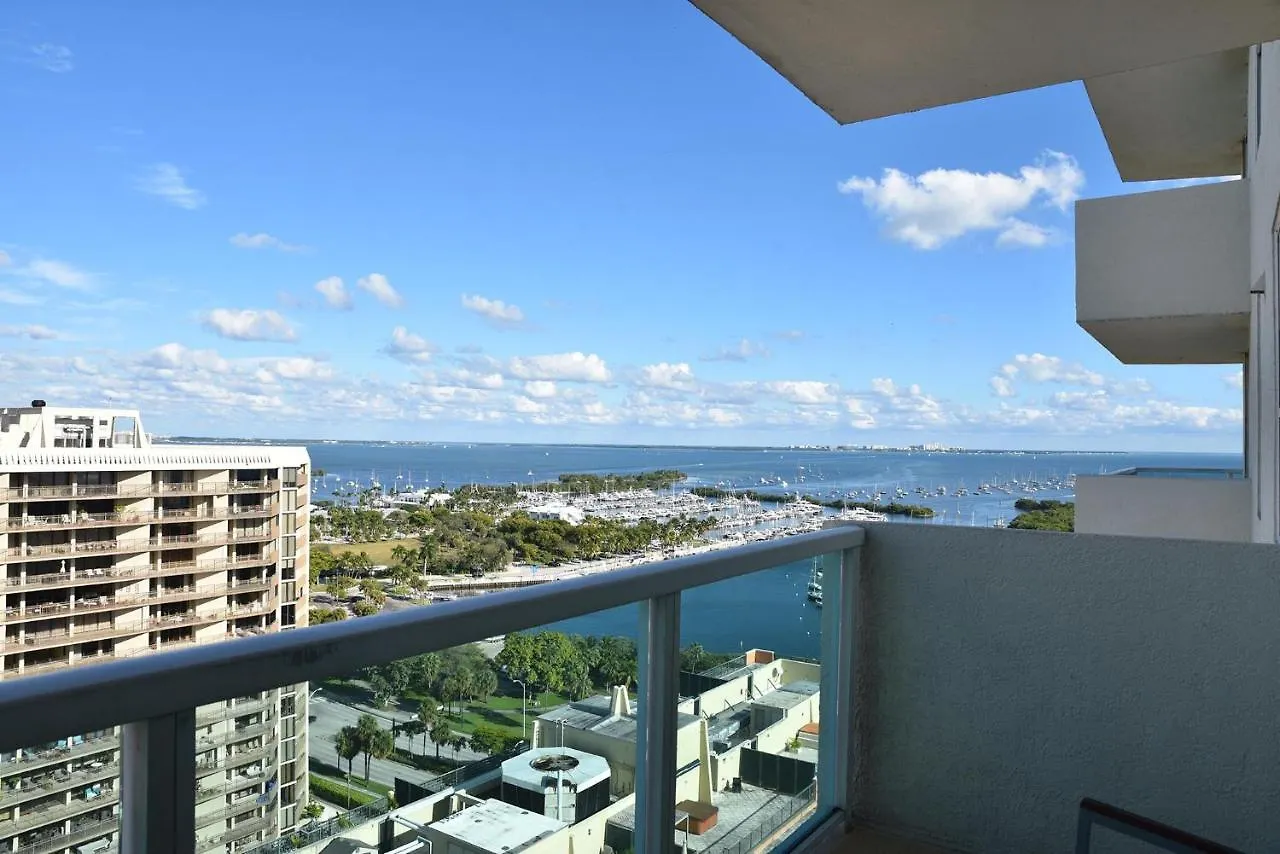 Holiday home Glamorous Bay View In The Heart Of Grove *