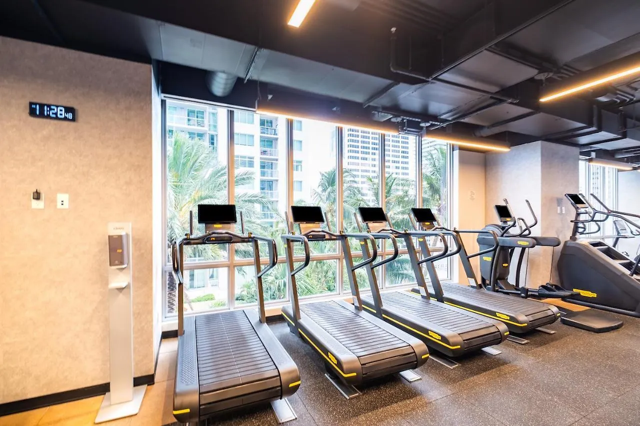 Fabulous With Pool, Gym, Lounge - Prime Location, Miami