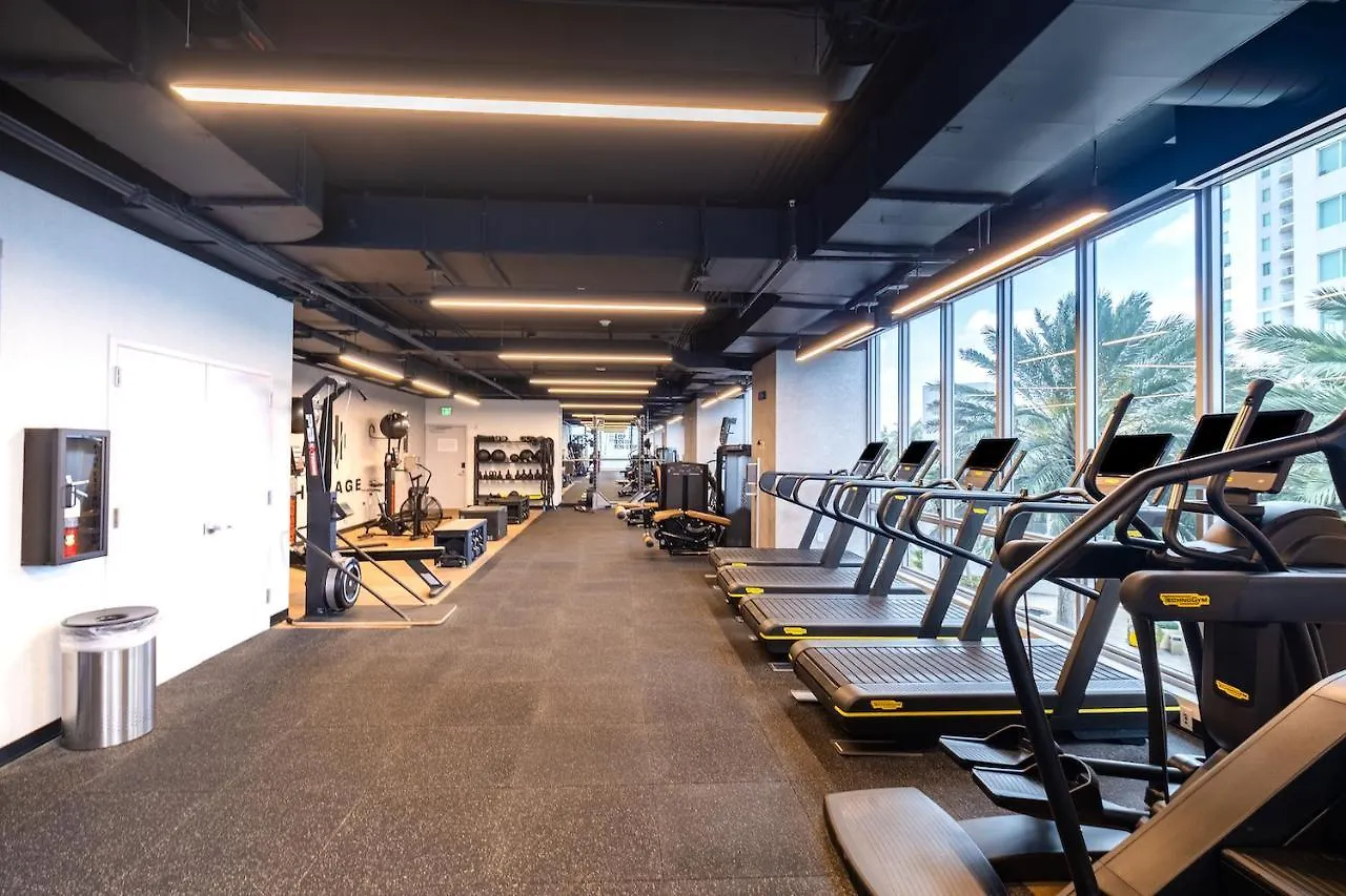 Apartment Fabulous With Pool, Gym, Lounge - Prime Location, Miami