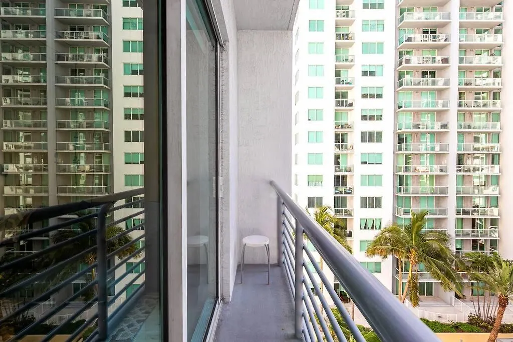 Contemporary Loft In Beautiful Down 4 People 1608 Apartment Miami