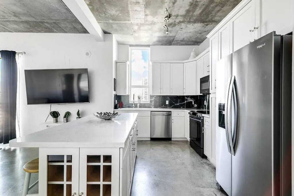 Spectacular 2-br 4 People 1107 Apartment