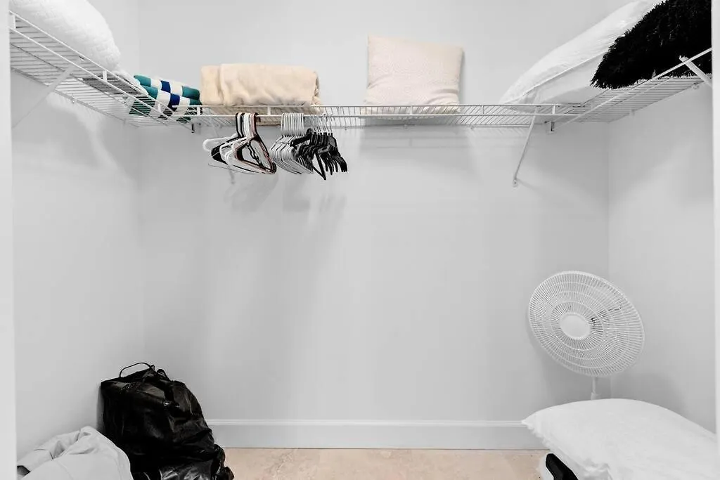 Lägenhet Elegant King Bedroom Loft Miami