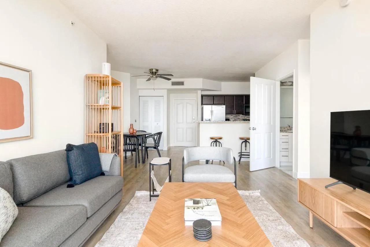 Apartment Coral Gables 2br W Wd Pool Gym Near Shops Mia-46 Miami