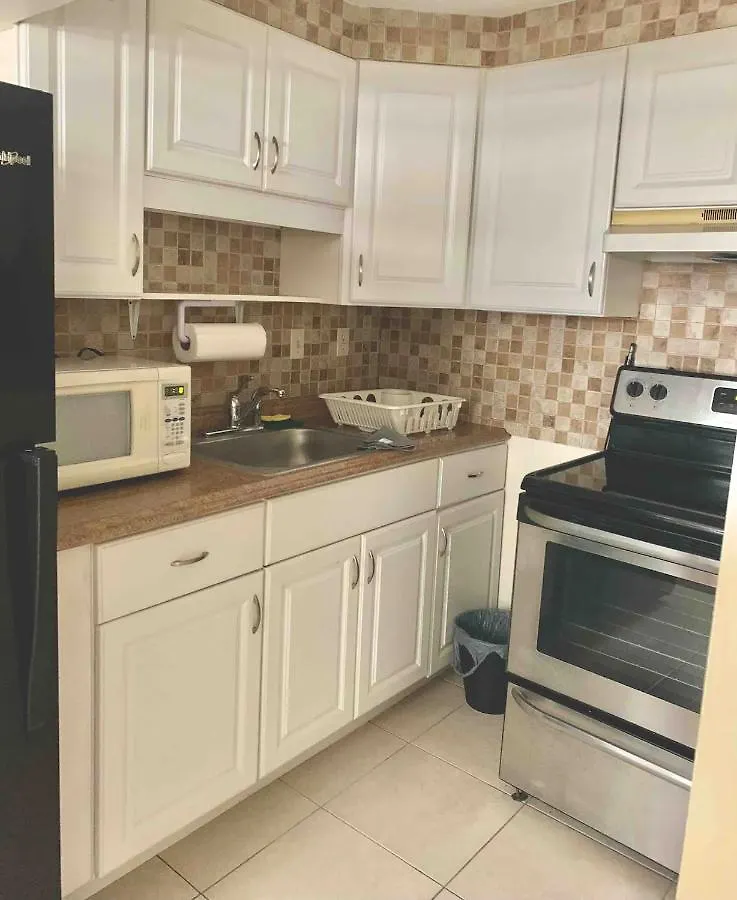 Private Close To Airport - Free Parking - 02 Homestay Miami