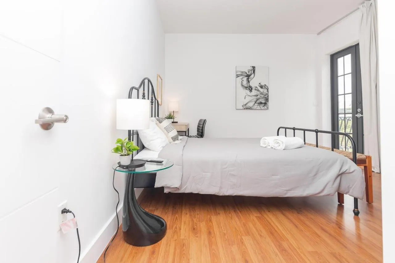 Downtown 2 Bedrooms - 10 Minutes To Beach - 5 Minutes To Wynwood Apartmán