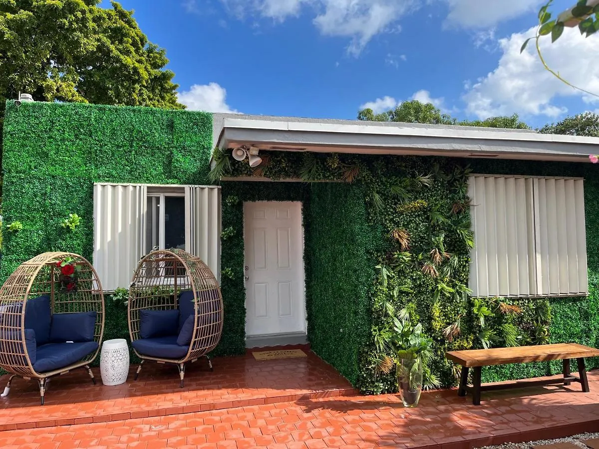 Summer Gardens Wynwood Concept ゲストハウス