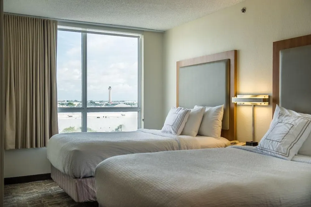 Отель Springhill By Marriott Airport South Blue Lagoon Area