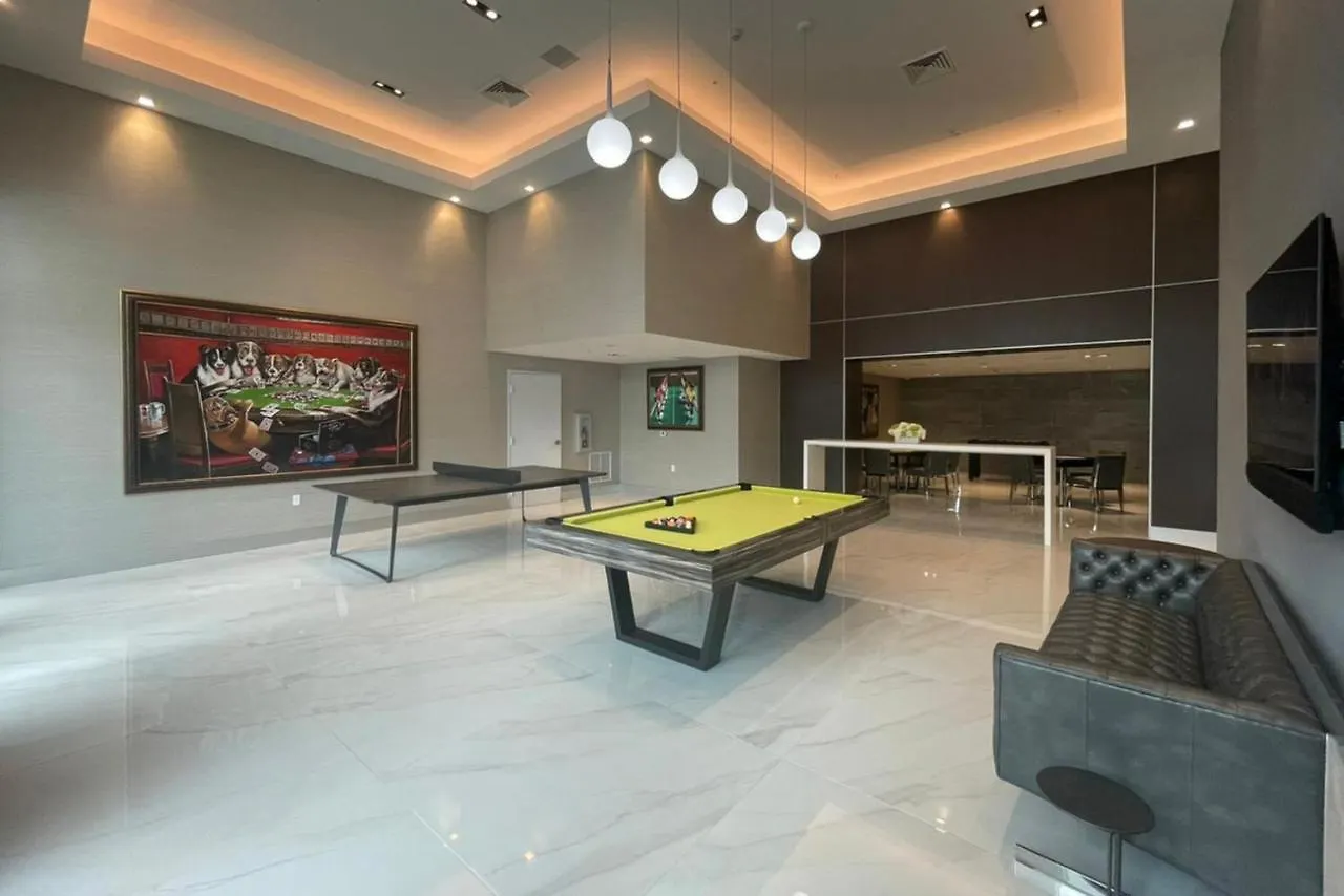 Apartment Little Havana 1br W Pool Gym Near Restaurants Mia-49