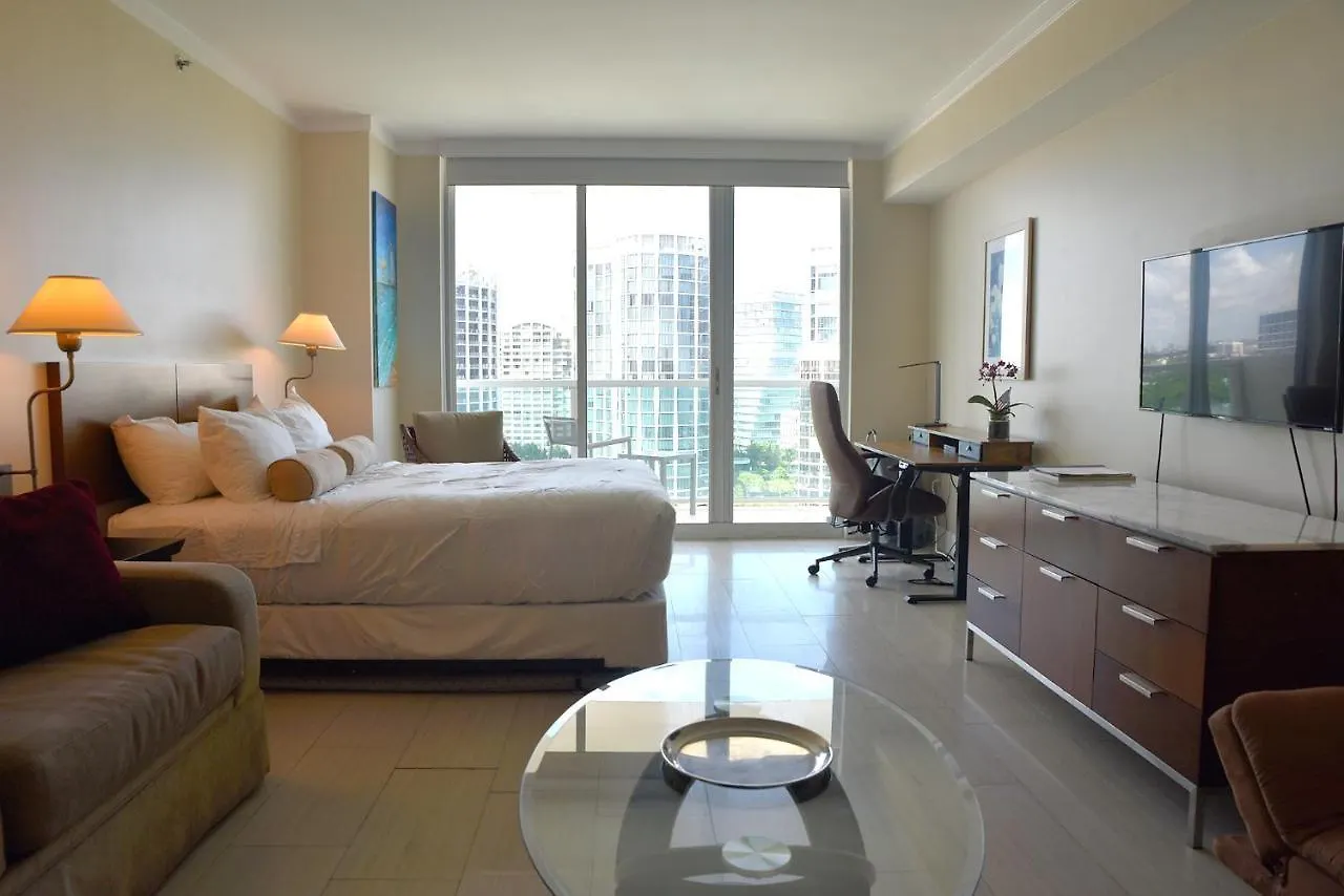 Amazing - Walking Distance To Cocowalk * Miami