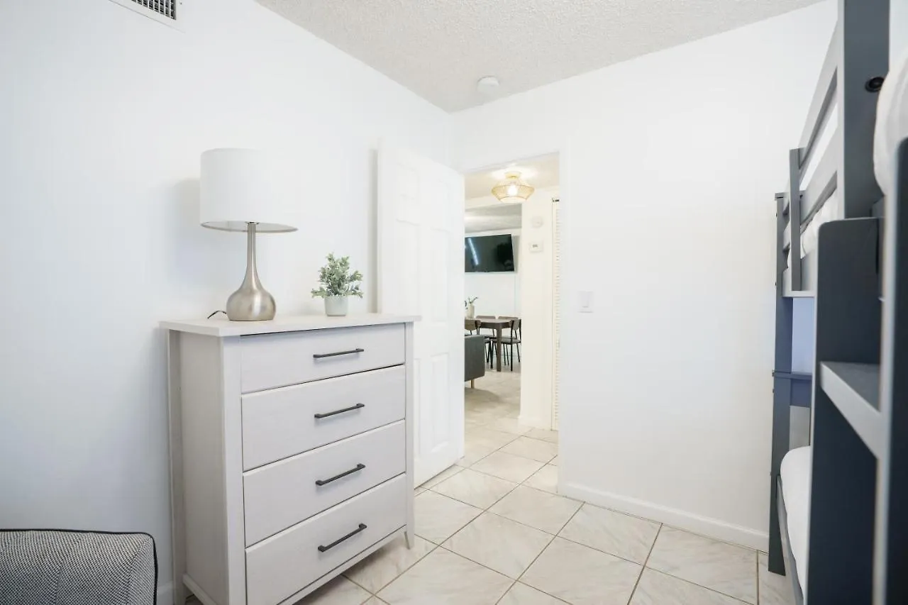 Apartment Modern 3-bedroom In The Heart Of Wynwood Art District *
