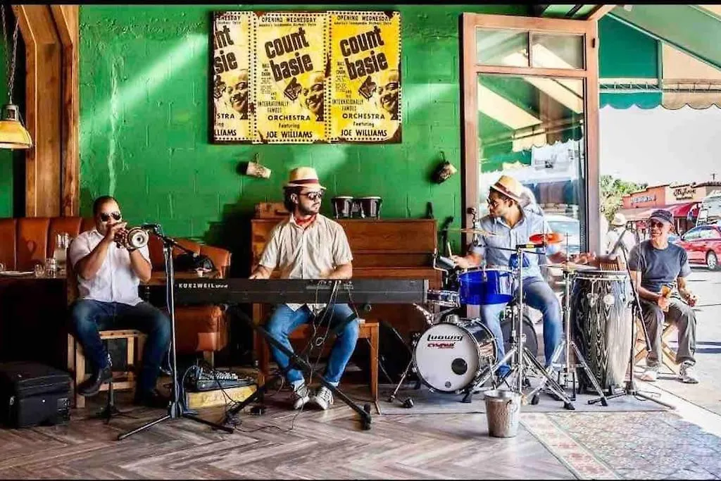 Vacay Spot Wynwood: Urban Jungle Oasis With Bbq & Nightlife *