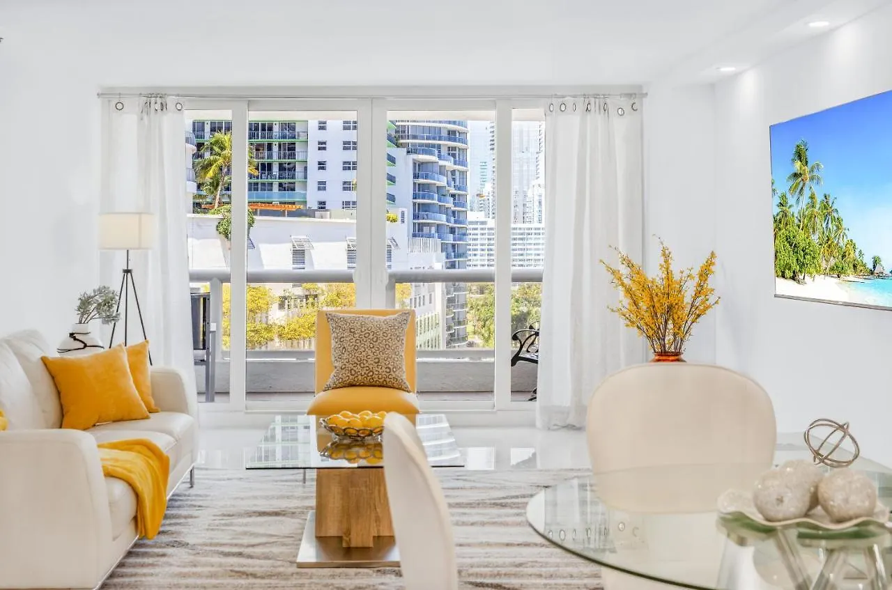Beyond The Biscayne Bay * Miami