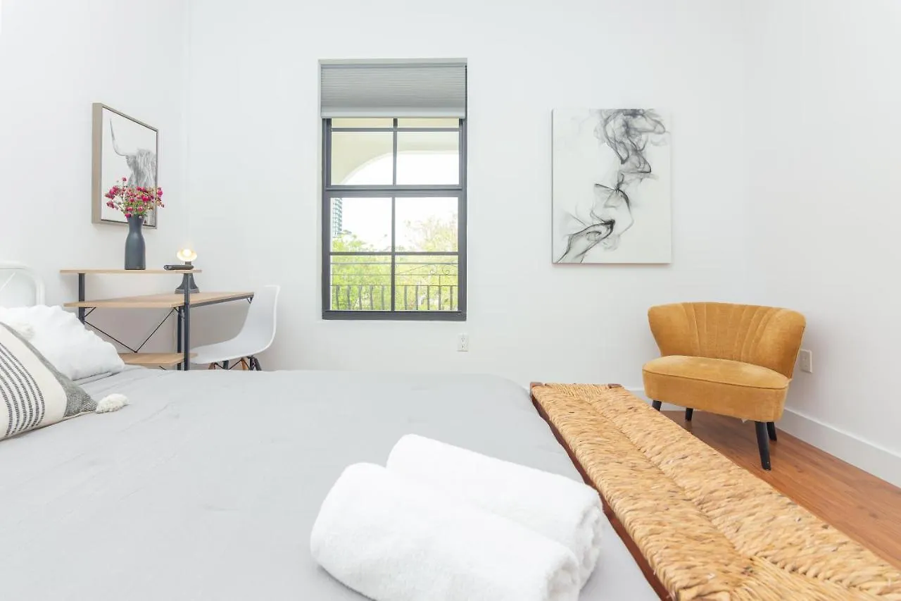 Downtown 2 Bedrooms - 10 Minutes To Beach - 5 Minutes To Wynwood Apartmán *