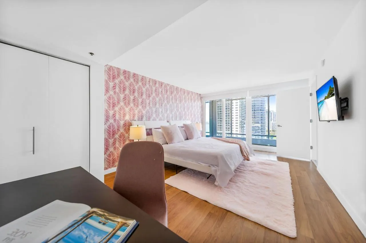Flamingo Dream Biscayne Bay *