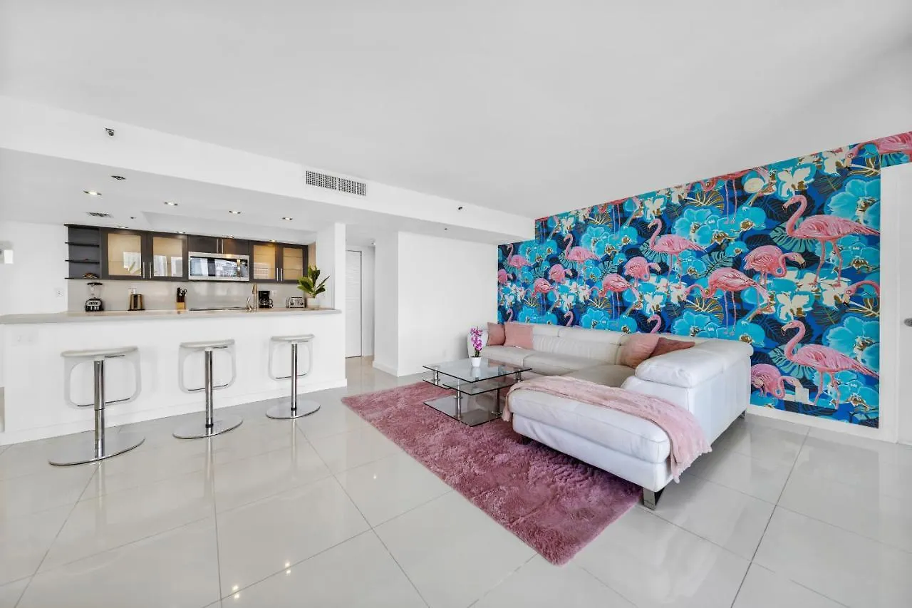 Apartment Flamingo Dream Biscayne Bay