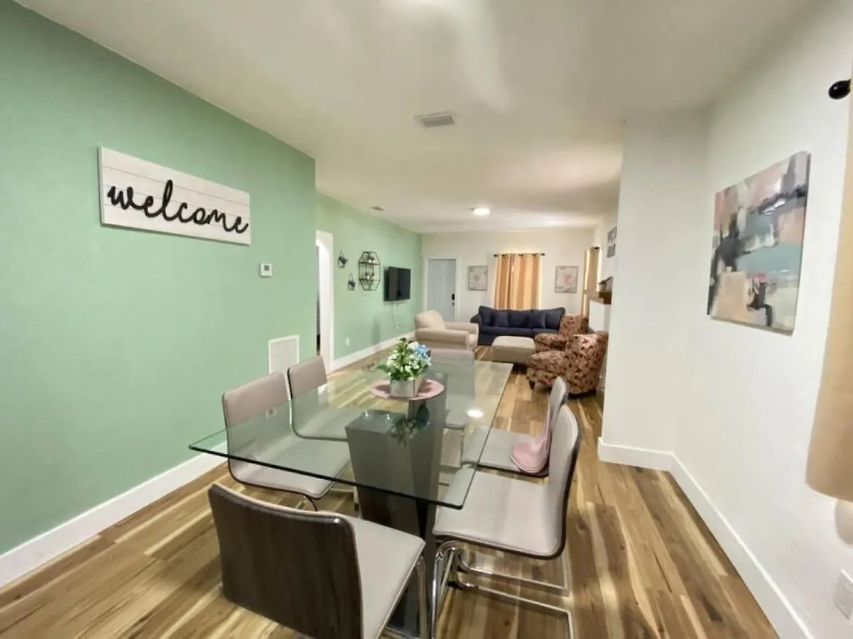 Heart Of Sleeps 10 Near Little Havana Beaches Miami