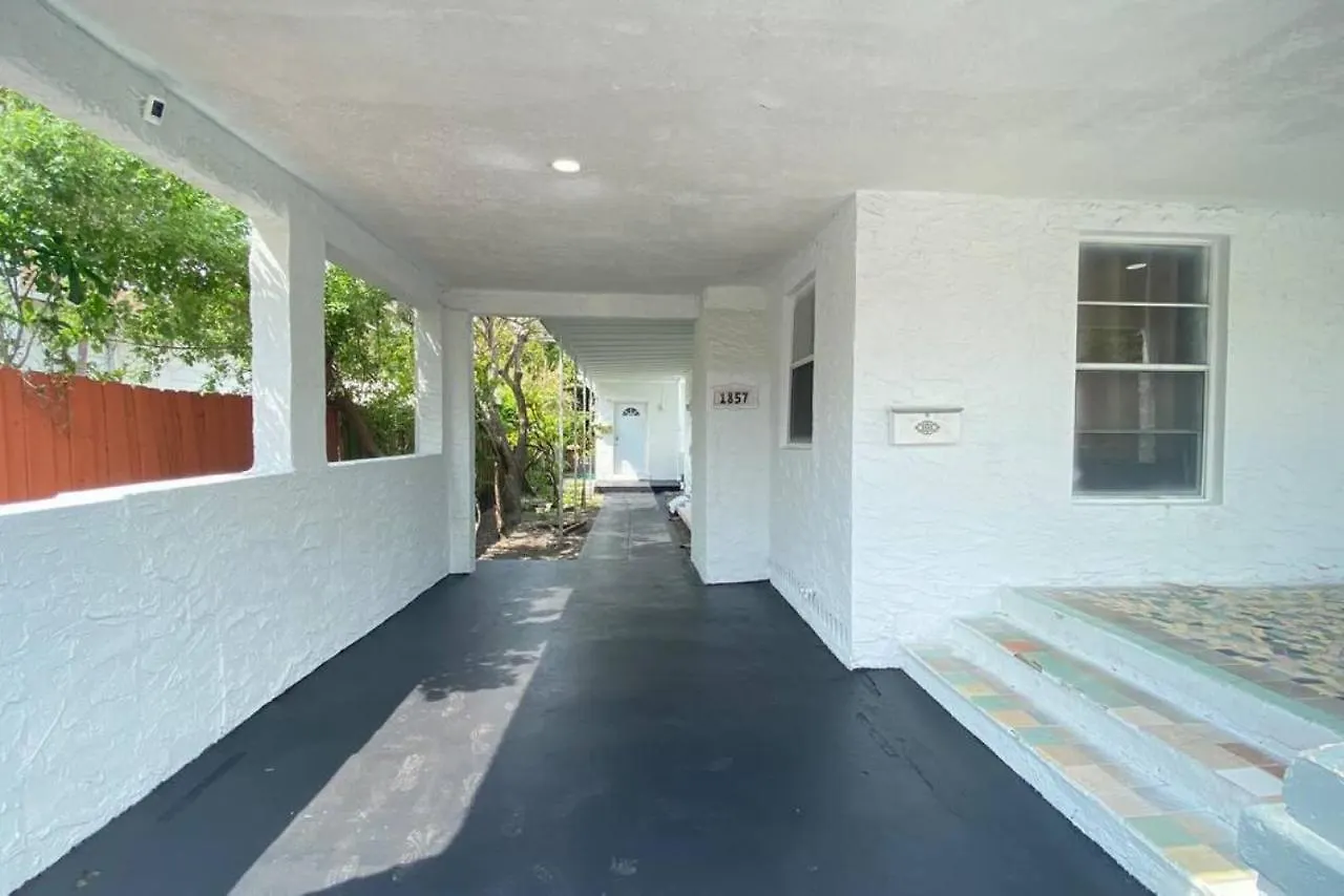 Lively Near Downtown, Stadium, Wynwood * Miami