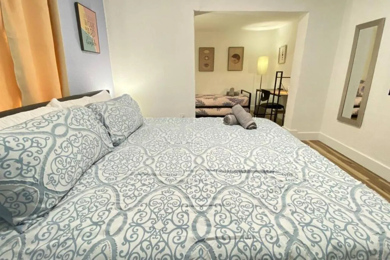 Heart Of Sleeps 10 Near Little Havana Beaches * Miami