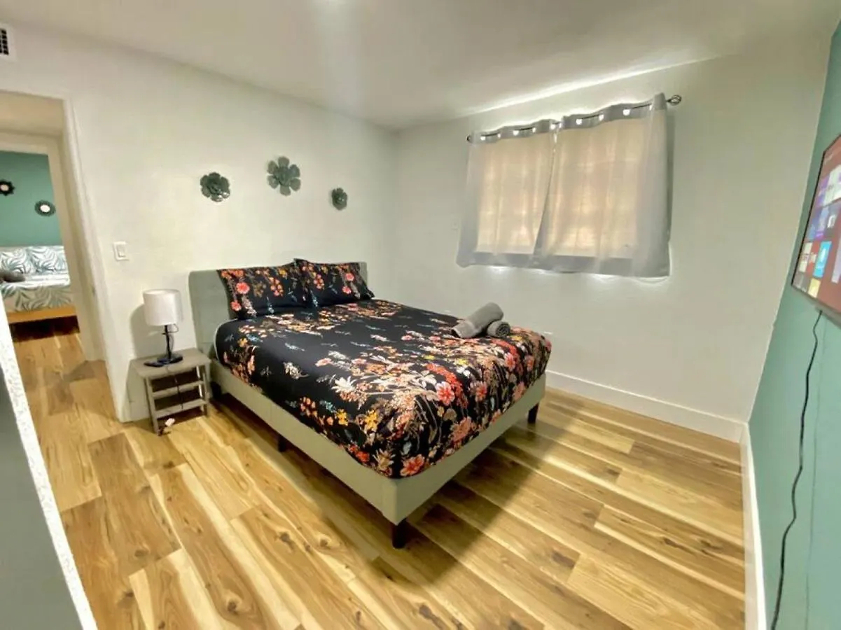 Lively Near Downtown, Stadium, Wynwood Miami