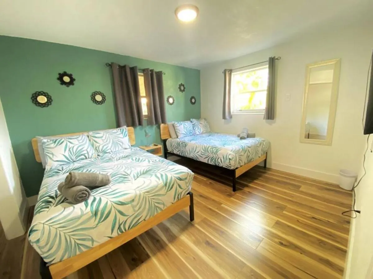 Lively Near Downtown, Stadium, Wynwood *