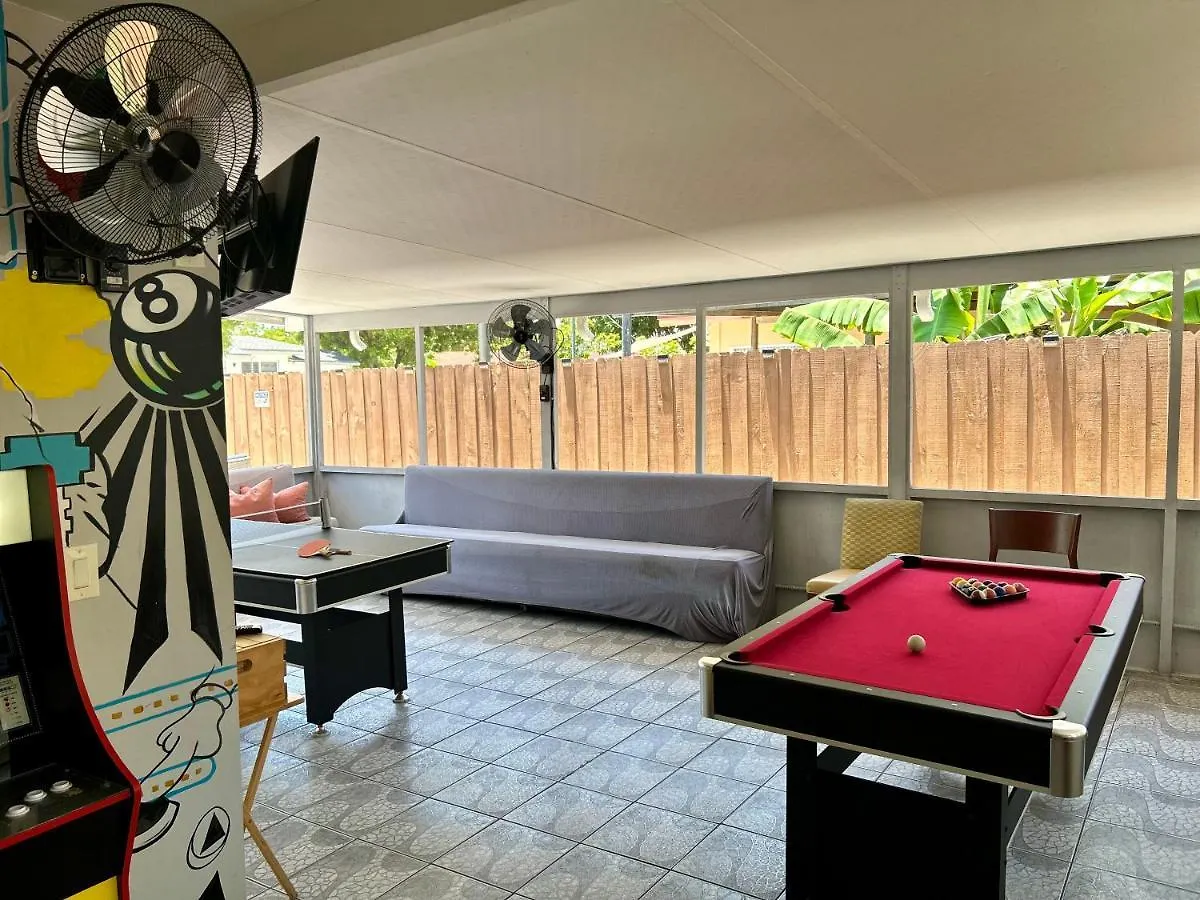Main House 3 Bed 2 Bath & 1 Bed 1 Bath * 迈阿密