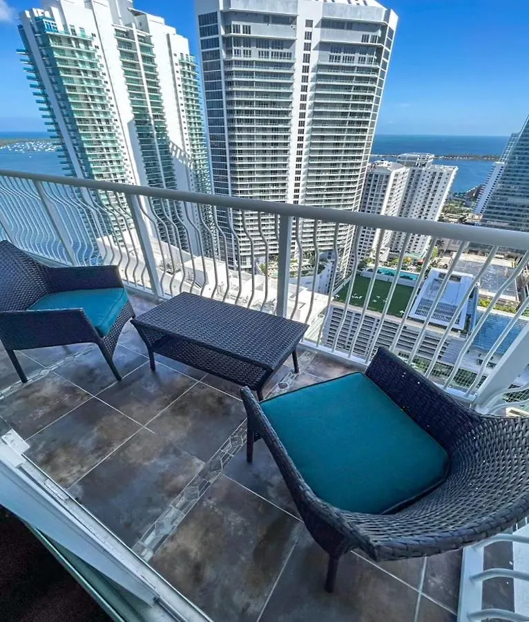 Star Yellow Brickell