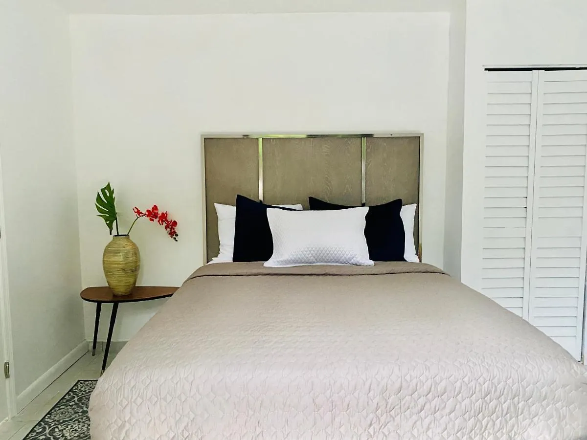 Xanadu Villas - 3 Bedroom House Or 2 Bedroom Holiday home *