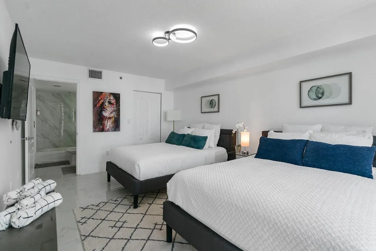 Apartment Awesome Penthouse Apt Brickell W/pool *