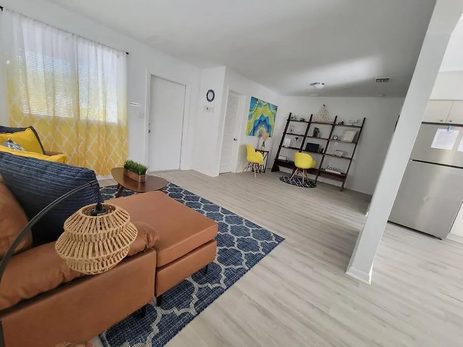 Sol # 2 With Free Parking Apartment Miami