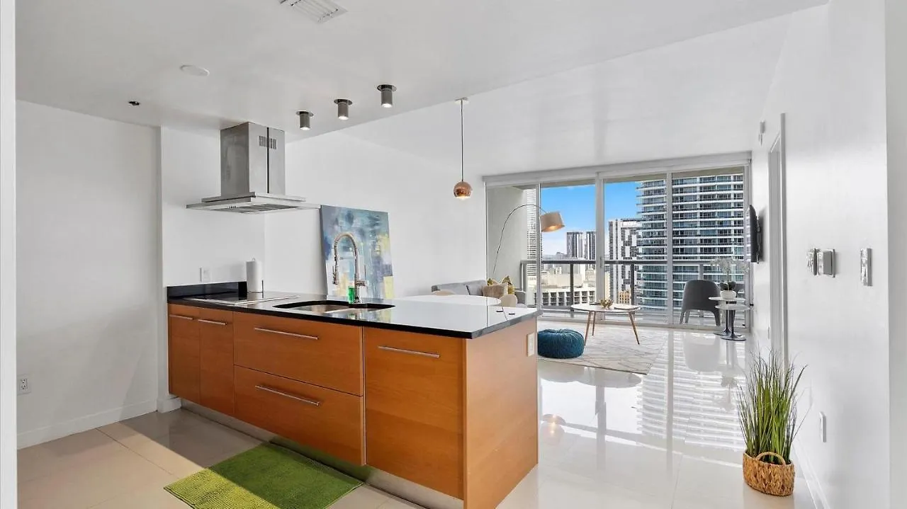 Views At Icon Brickell