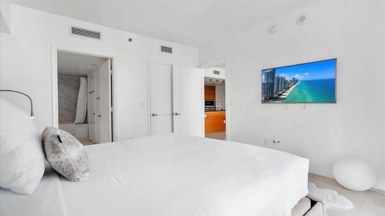 Views At Icon Brickell Apartmán *