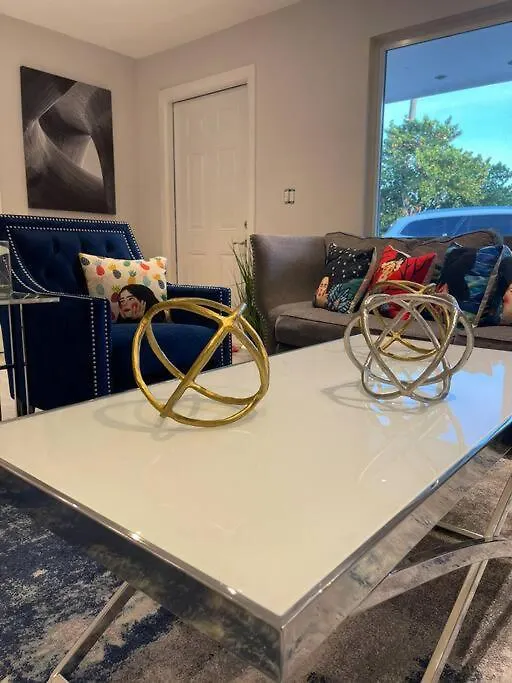 度假居 Heart Of Luxury 4br Pool 5 Min 迈阿密