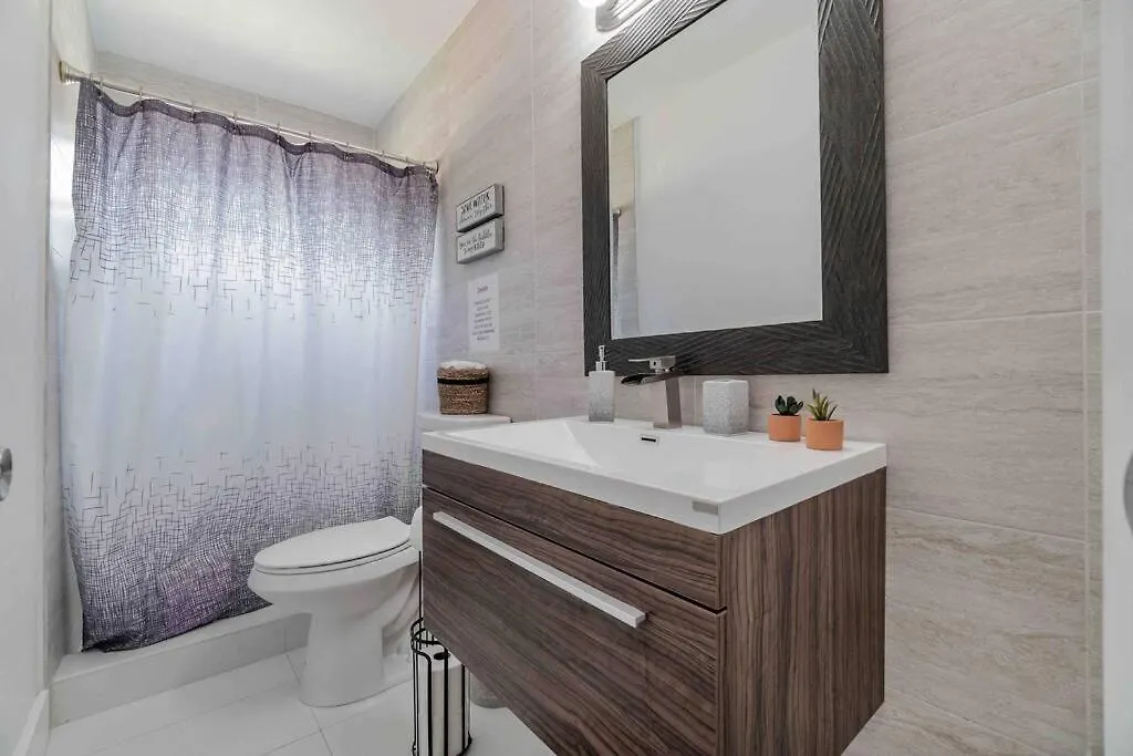 Holiday home Heart Of Luxury 4br Pool 5 Min