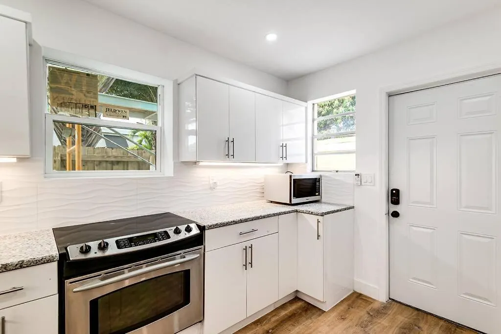 Apartmán Beautiful Shenandoah One Bedroom Fast Internet Shen3 Miami