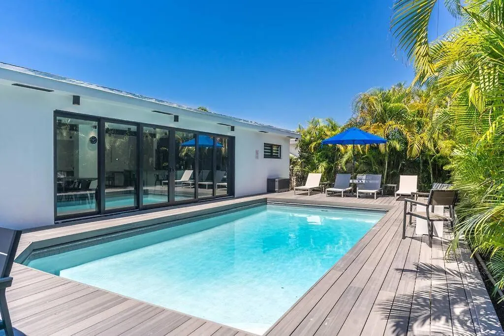 Holiday home Heated Pool Modern 5 Bedrooms House 10 Minutes To The Ocean