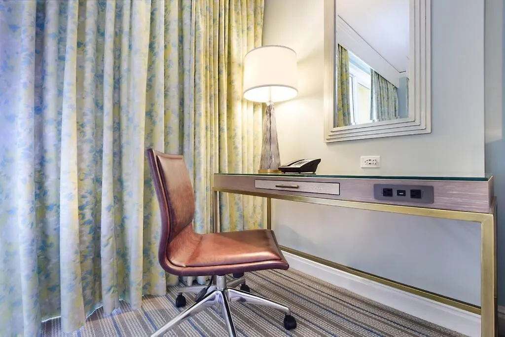 Stunning Located At The Ritz Carlton-key Biscayne Holiday home