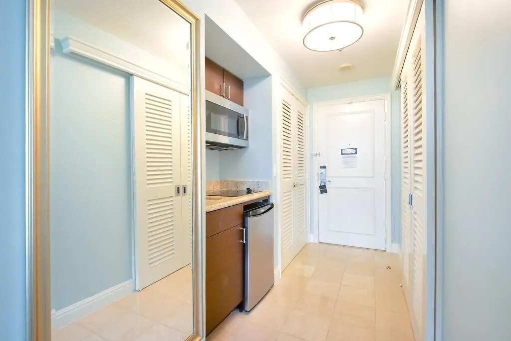 Stunning Located At The Ritz Carlton-key Biscayne Holiday home *
