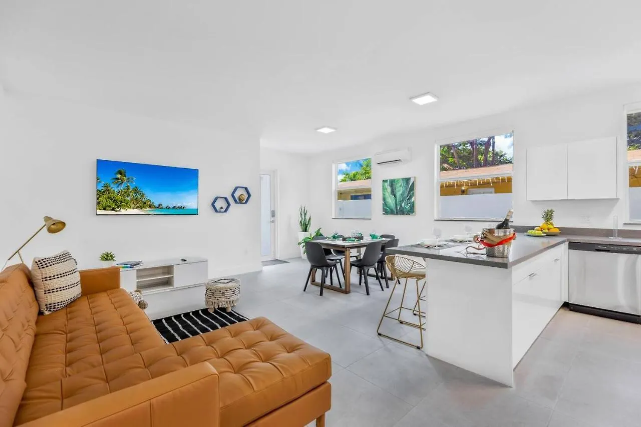 别墅 Up To 16 Guests! Modern House Near Wynwood *