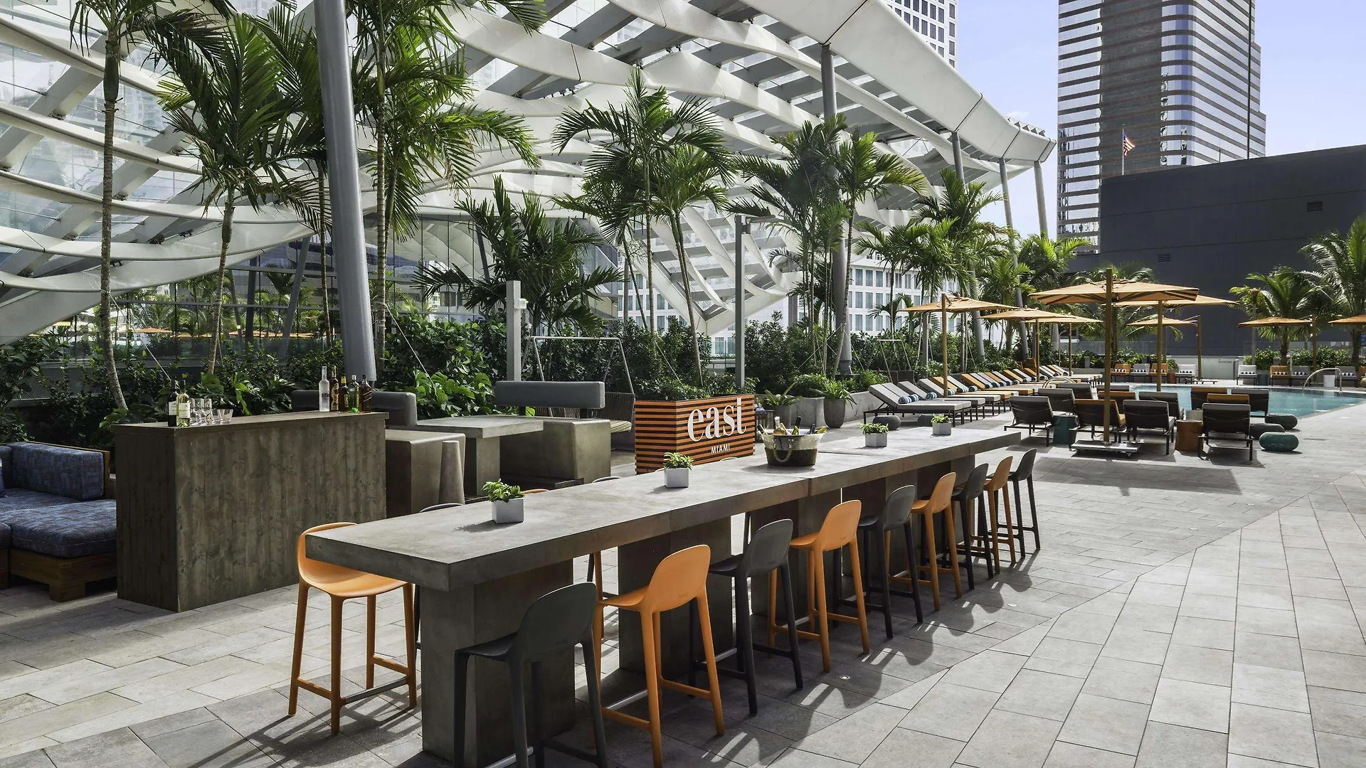 East Hotel 4*