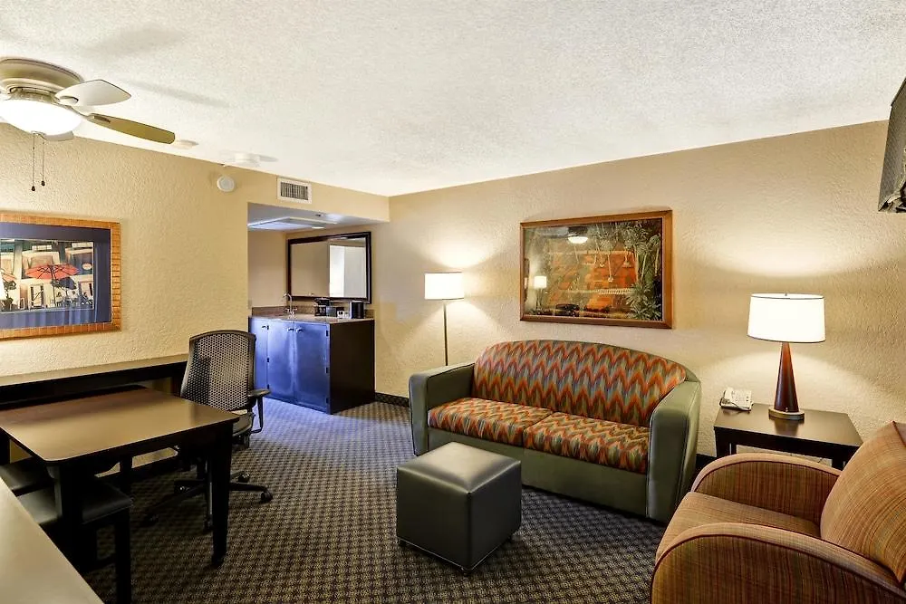 Hotell Embassy By Hilton International Airport Miami