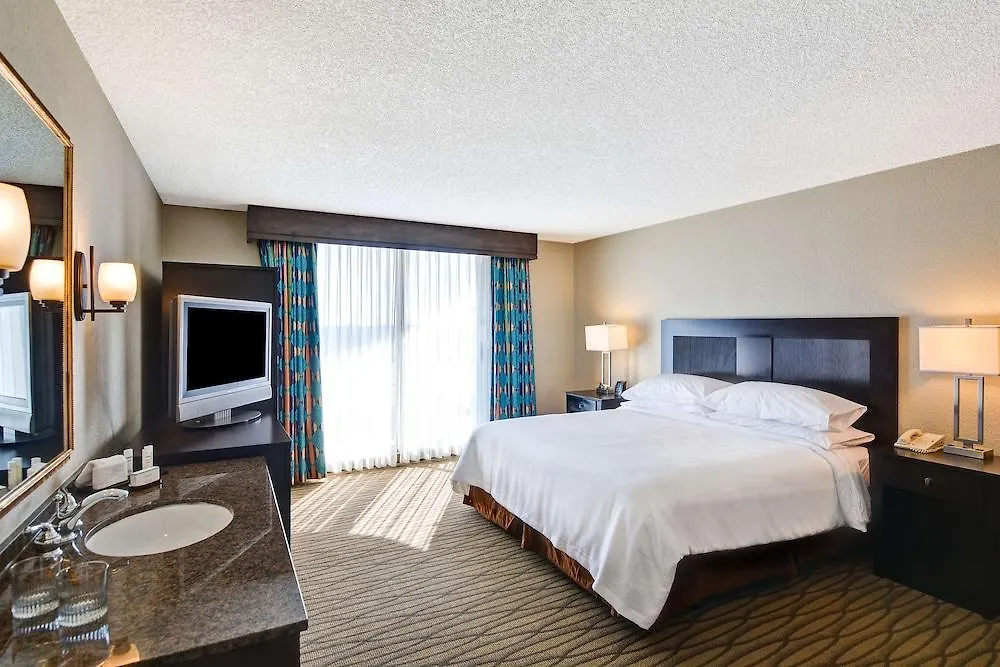 Hotell Embassy By Hilton International Airport 4*